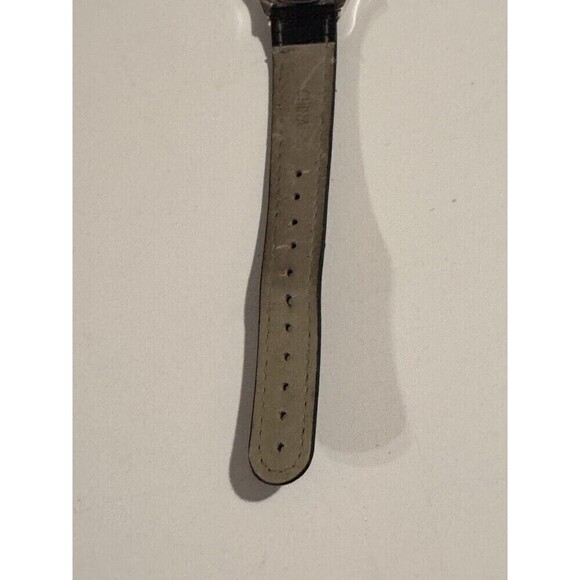 Disney Mickey Mouse 75 years of Mickey Silver Tone Watch New Battery - Picture 5 of 6